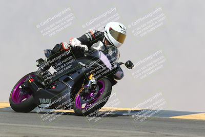 media/Mar-28-2022-Superbike Trackdays (Mon) [[b8603d0f67]]/Advanced Group (1pm-130pm)/Turn 9/